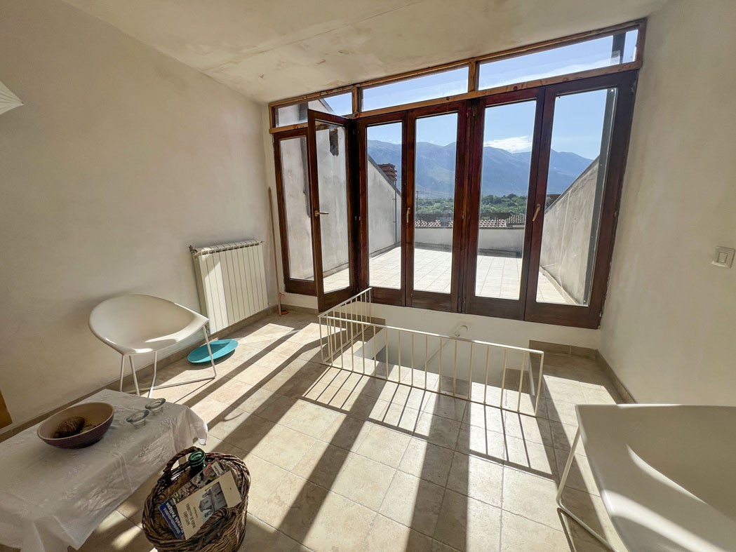 Townhouse for sale in Pratola Peligna, Abruzzo for 90,000€ CASAITALIA.dk