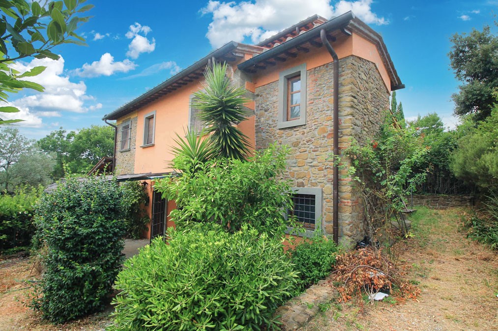 Apartment For Sale In Vinci Toscana For 300 000 CASA ITALIA dk apartment-for-sale-in-vinci-toscana-for-300-000-casa-italia-dk